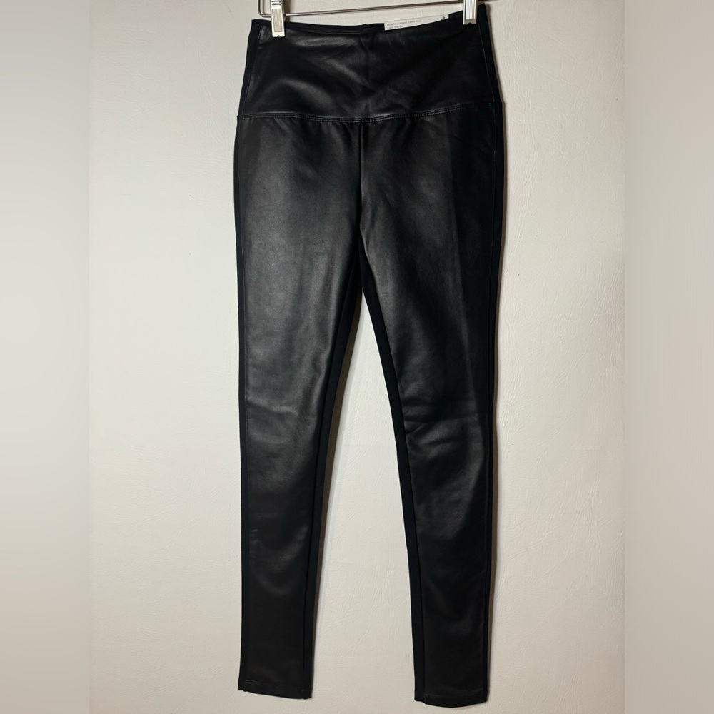 Liz Claiborne XS Faux Leather Front Stretch Pants Legging Black high rise NWT